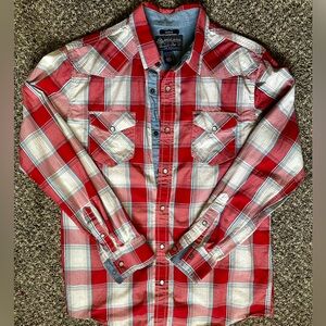 American Rag, pearl snap, size medium ￼